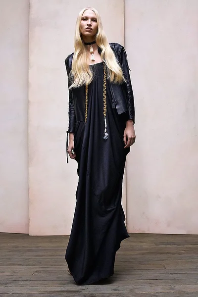 Look 3